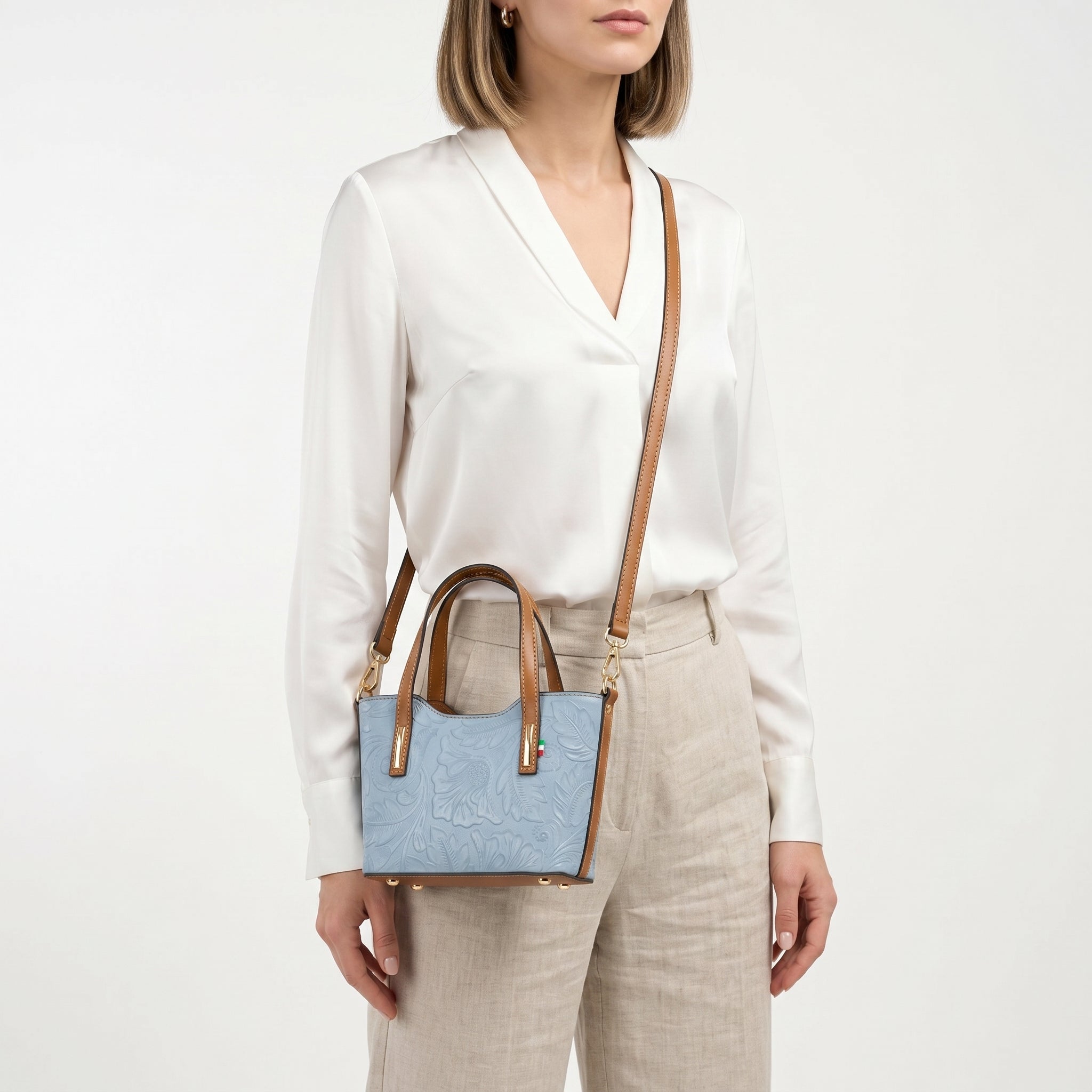 Ark Borsa a Tracolla in Vera Pelle con Design Minimalista - Stile Donna Bags