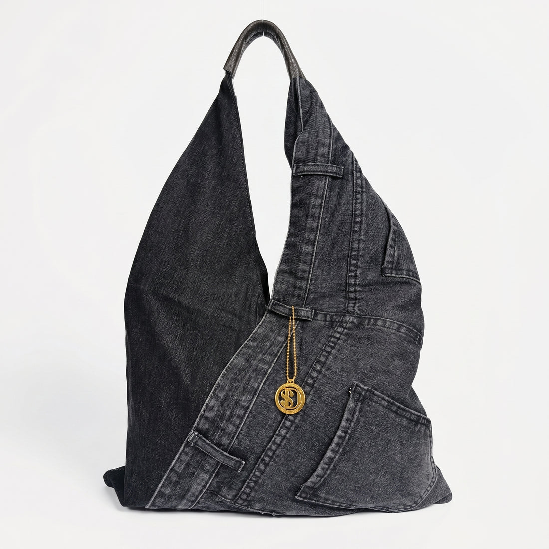 Oro sul denim