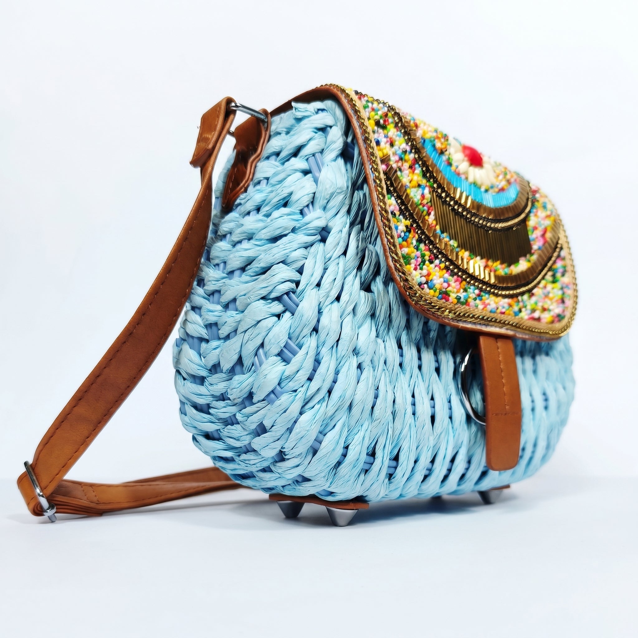 Borsa Tracolla in Rafia Intrecciata con Pattino Ricamato a Perline - Stile Donna Bags