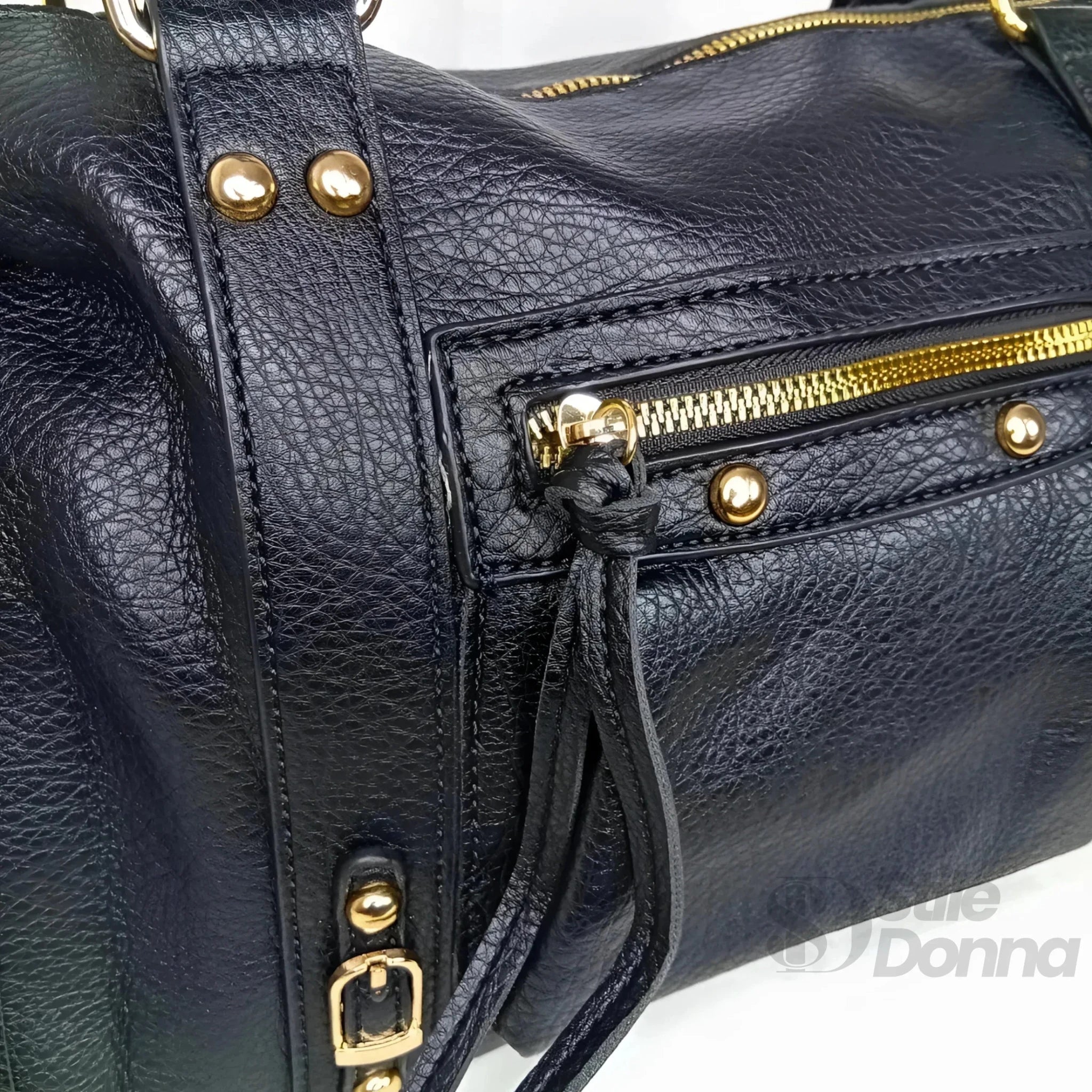 Borsa a Mano in Ecopelle Nera con Hardware Dorato - Stile Donna Bags