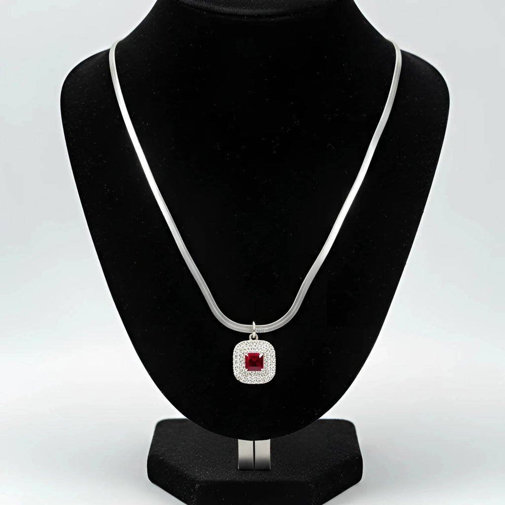 Collana Serpente in Argento con Pendente Rubino Rosso e Pavé di Cristallo - Stile Donna Bags