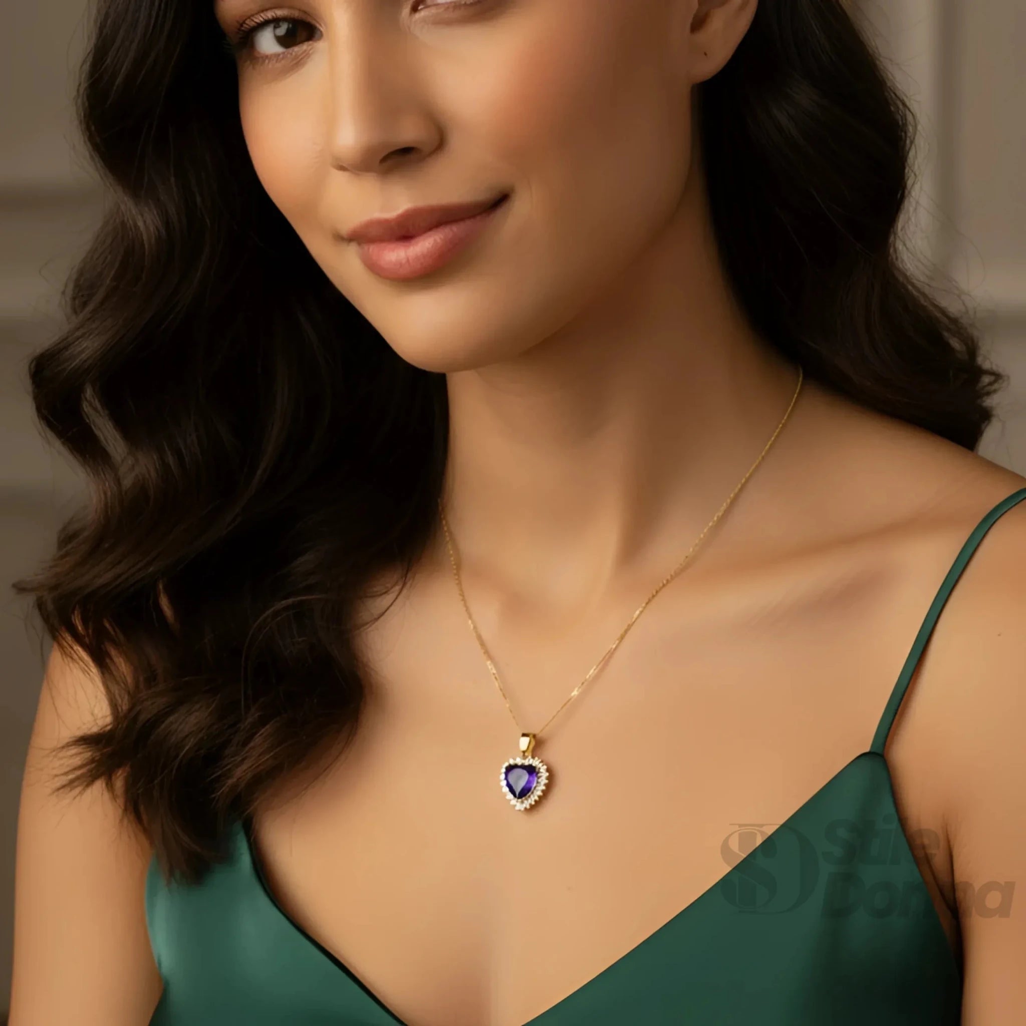 Collana con Aureola e Cuore Viola in Metallo Dorato - Stile Donna Bags