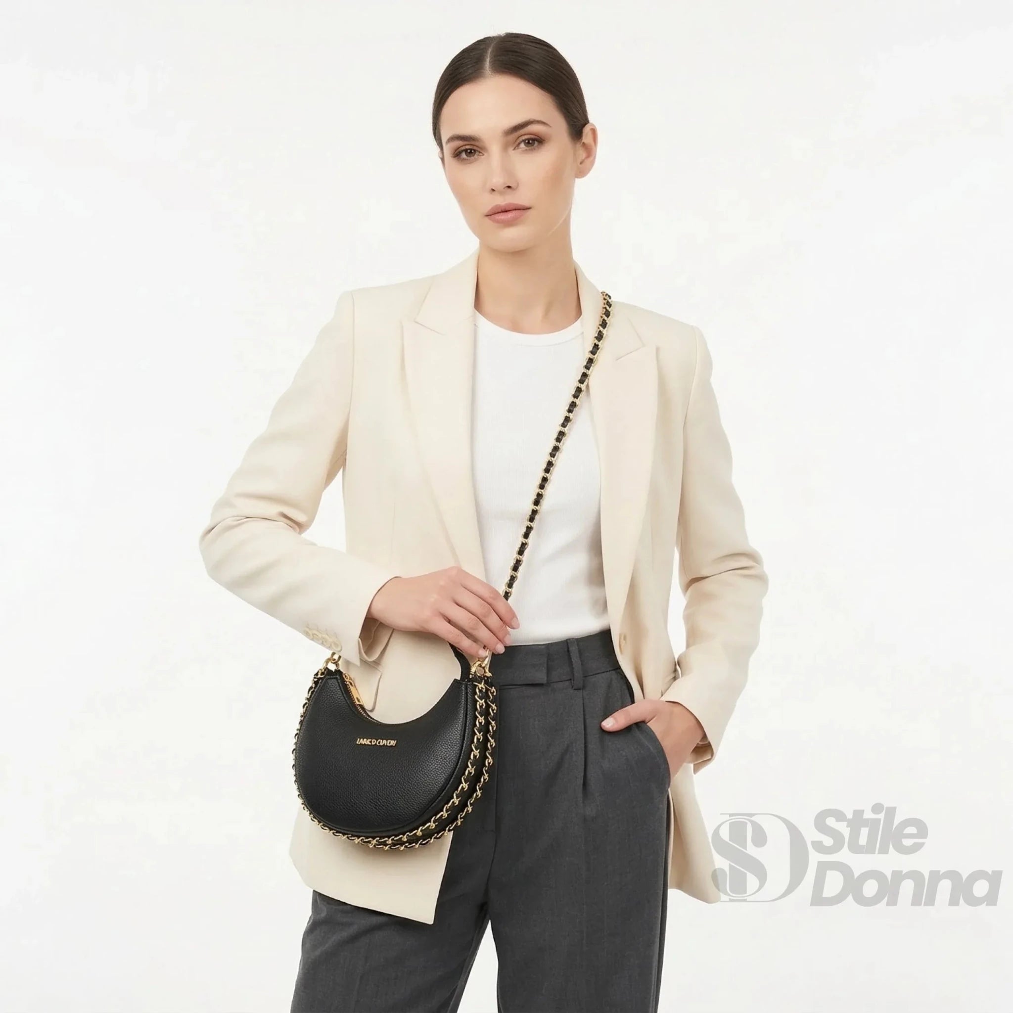 Enrico Coveri Borsa a Spalla Rosa con Tracolla a Catena Dorata - Stile Donna Bags