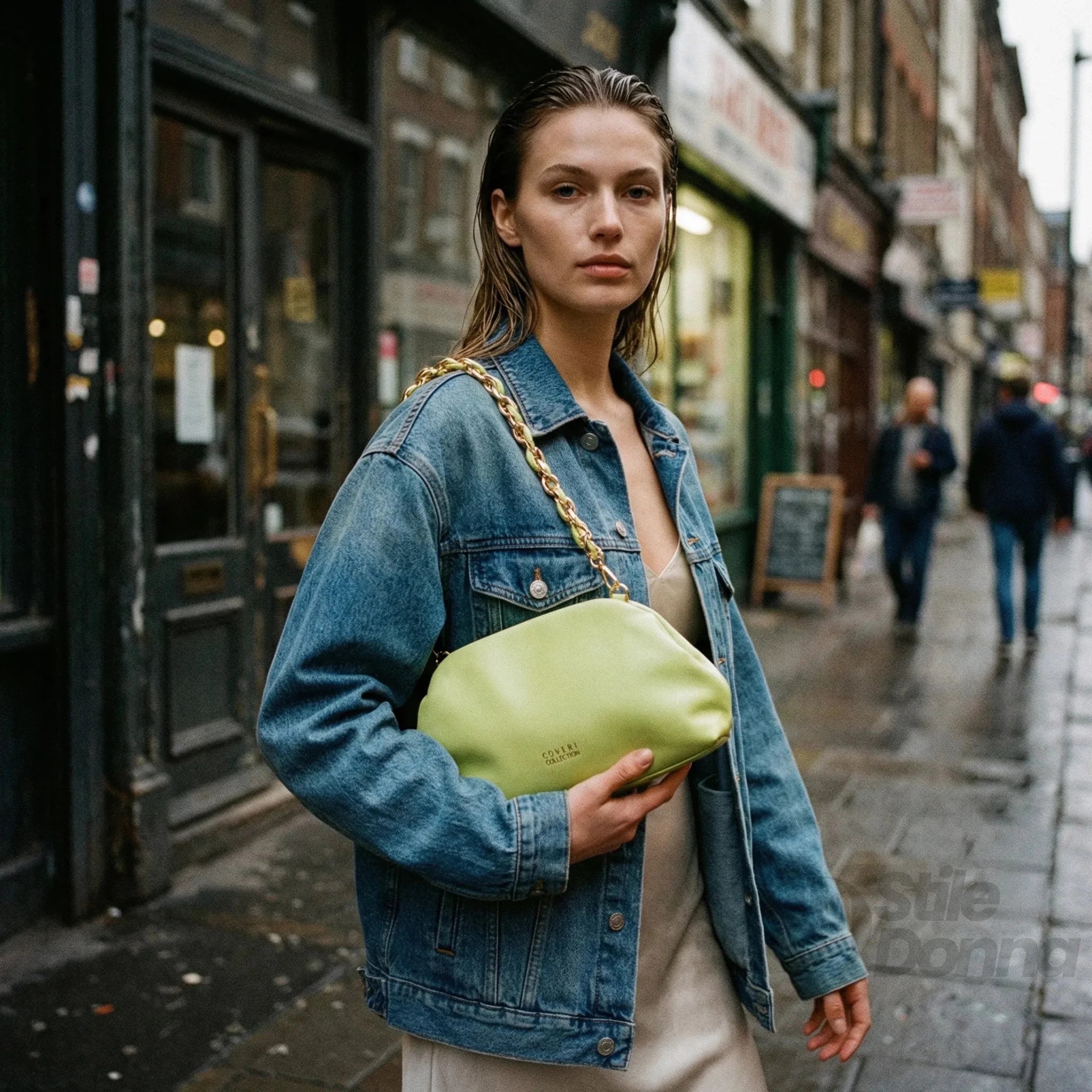 Enrico Coveri Clutch in Ecopelle Verde Lime Morbida per Cerimonie - Stile Donna Bags