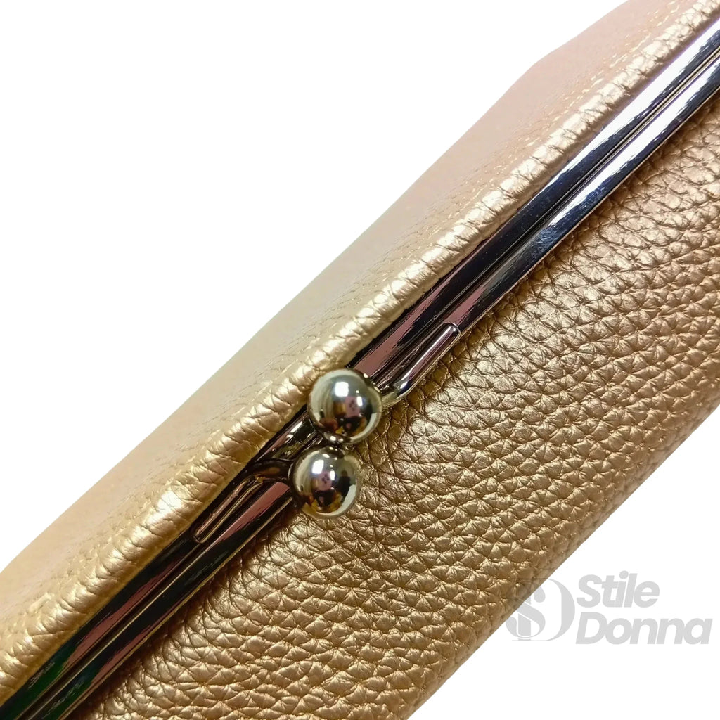 Portafoglio in Ecopelle con Scomparti per Carte e Finiture Dorate - Stile Donna Bags