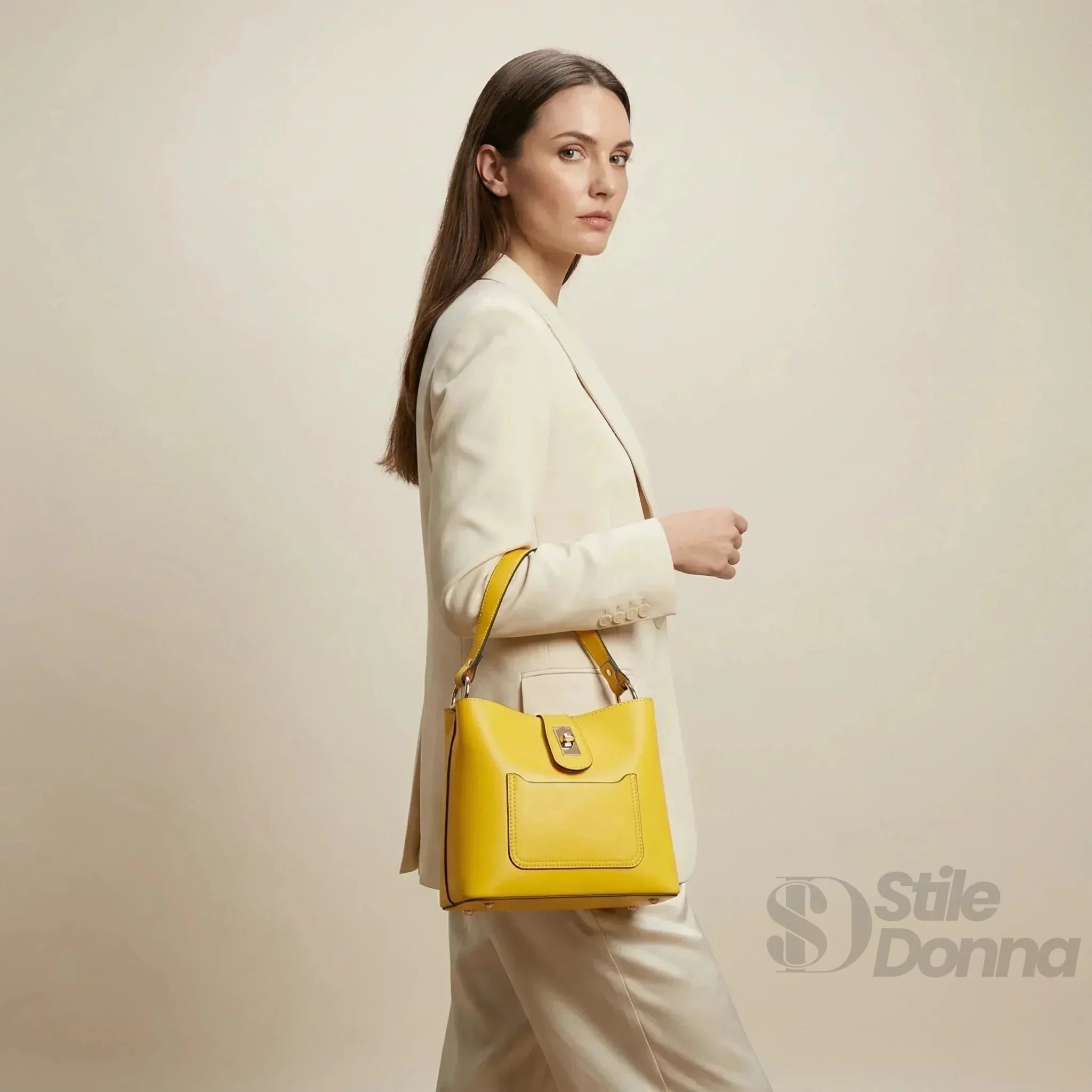The Stile Aura Borsa in Vera Pelle con Finiture Dorate Made in Italy - Stile Donna Bags