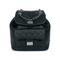 Zaino Trapuntato in Ecopelle Nera con Dettaglio a Catena - Stile Donna Bags