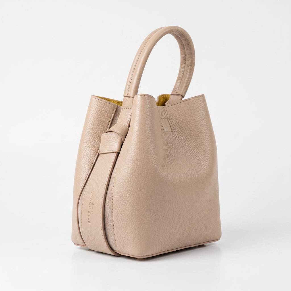 Borsa Secchiello in Vera Pelle per Uso Quotidiano - Stile Donna Bags