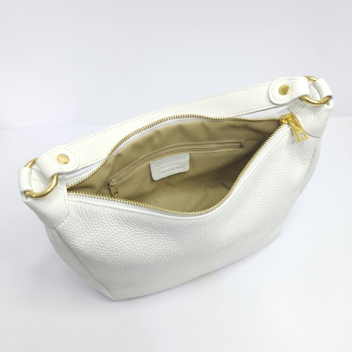 Giulia Borsa a Mezzaluna in Vera Pelle - Stile Donna - Catania