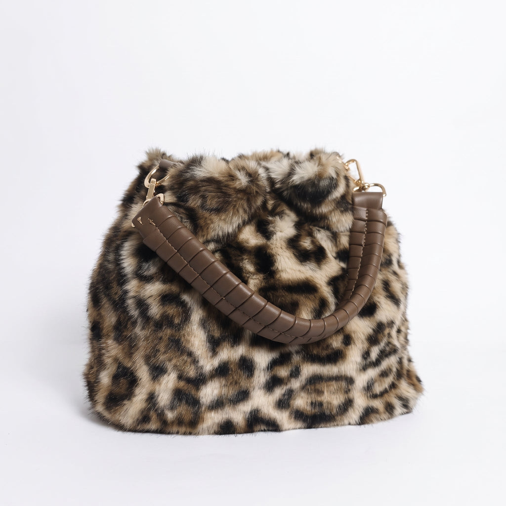 Maura borsa pelosa maculata a secchiello con tracolla pelosa - Stile Donna - Catania