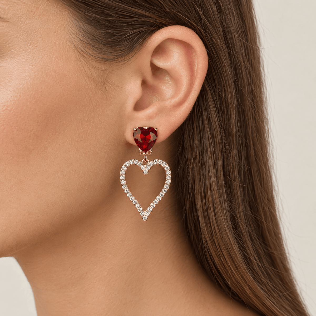 Orecchini a Cuore con Cristallo Rosso - Stile Donna - Catania