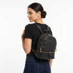 Zaino Beige e Nero con Monogramma - Stile Donna - Catania